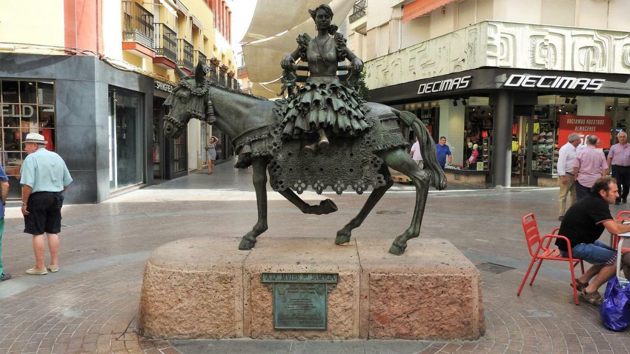 Viviendas Con Fines Turisticos ''La Jamuga'' Andújar Eksteriør billede